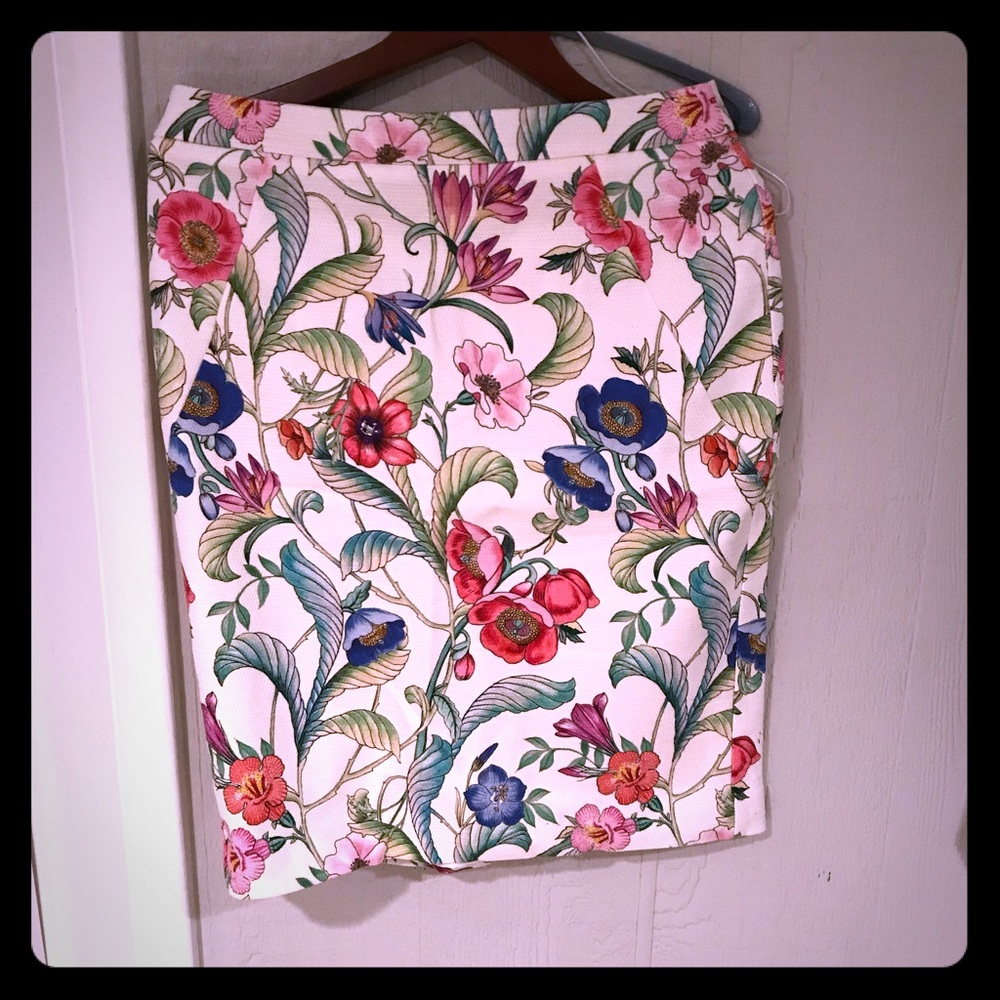 Floral Pencil Skirt